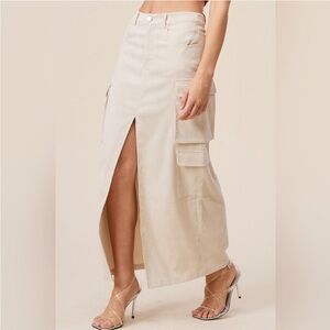 Riley Corduroy Cargo Skirt brand new